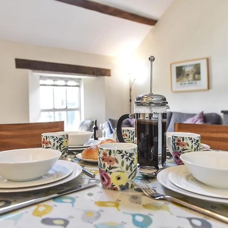 Church Farm Holiday Cottages - Pinster Cottage แอชบอร์น ภายนอก รูปภาพ